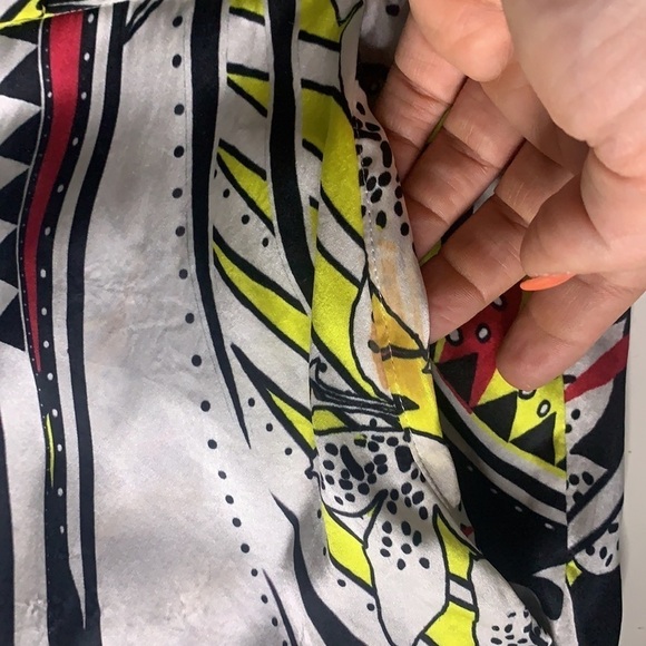 Just Cavalli Silk Botanical Cropped Casual pants women’s size 8 - Picture 8 of 9